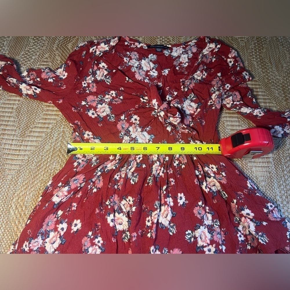 American Eagle Women's Red Floral Long Sleeve Front Tie & Cut Out Blouse,Size S - Picture 7 of 11